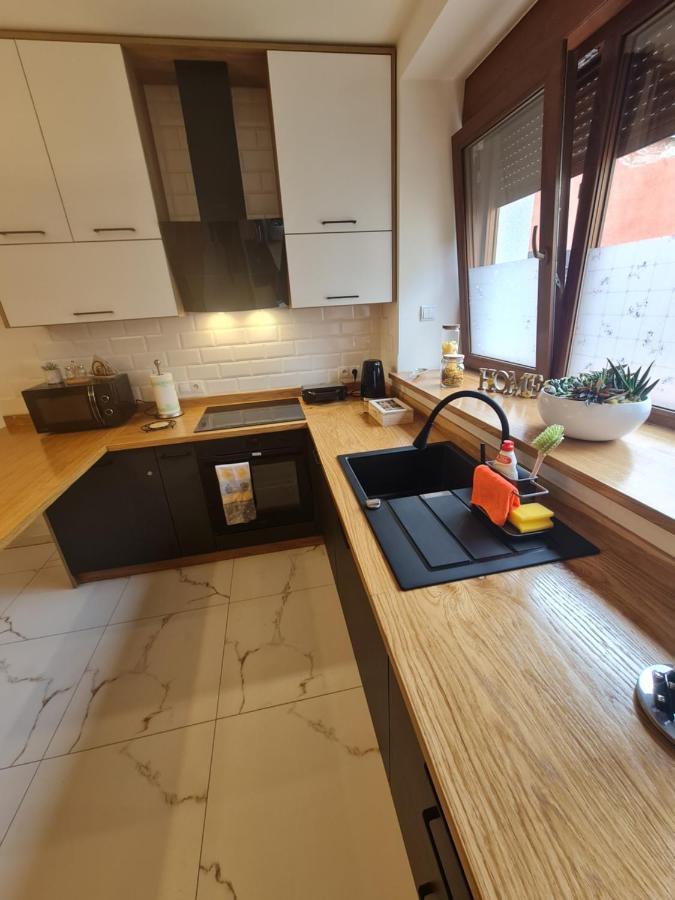 Апартаменты Apartament Rynek Glogowek Экстерьер фото